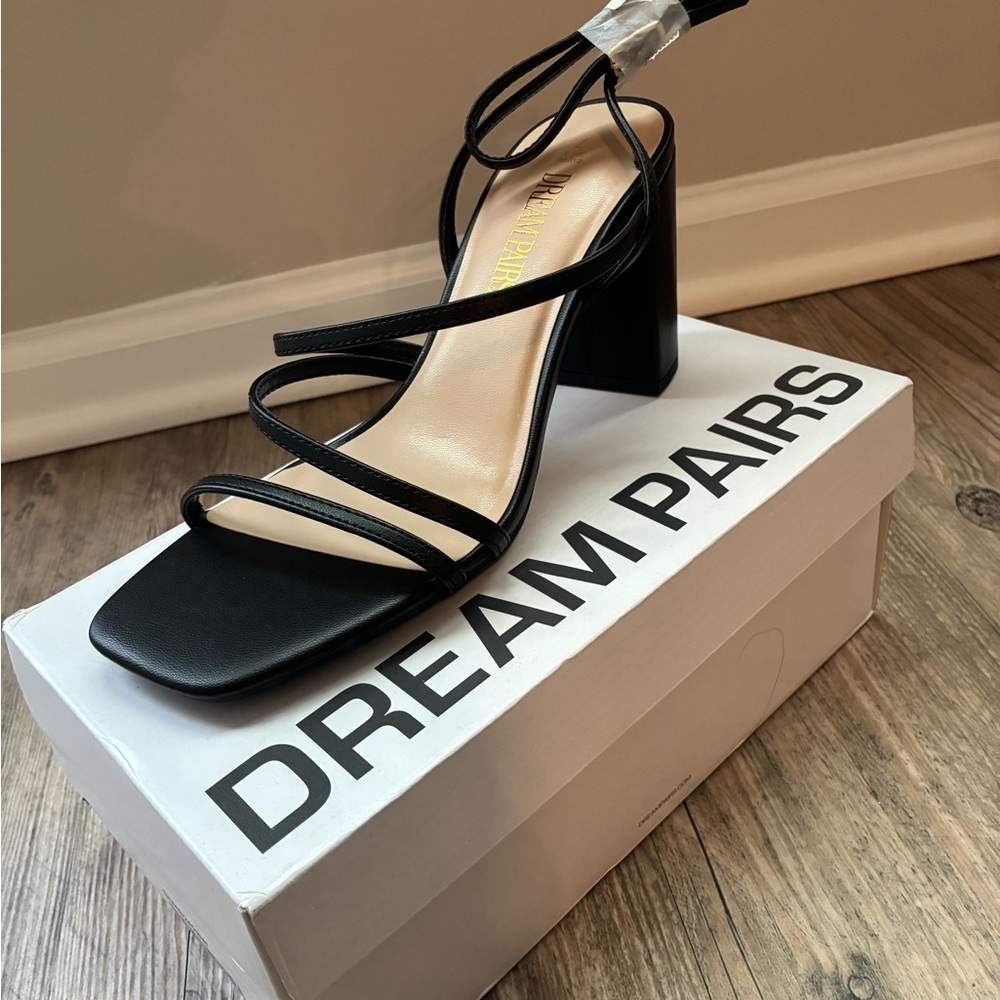 Dream Pairs Black Strappy Block Heels
